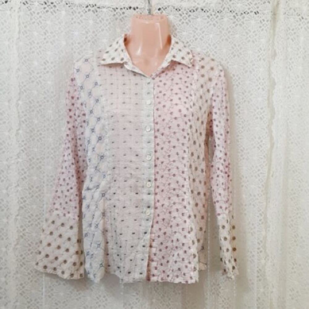 Beautiful J. Jill Embroidered Button Down Shirt Size Medium